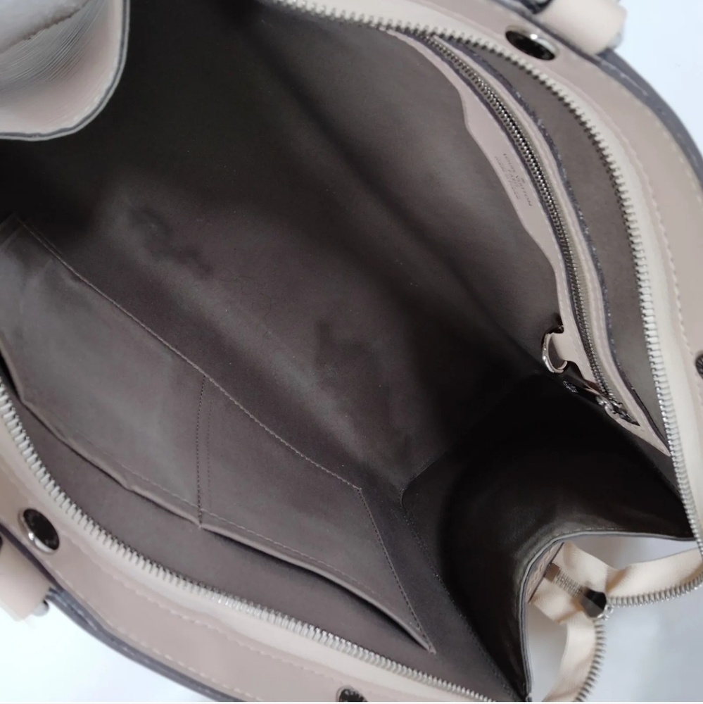 Louis Vuitton LV Hand Bag Brea MM Beige Epi 2way bag - Picture 8 of 8